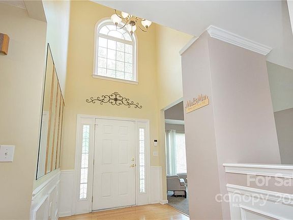 2nd image of 1469 Deer Forest Dr
