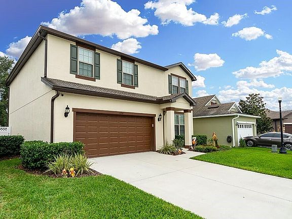 2nd image of 8794 Hinsdale Heights Dr
