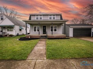 1535 Watova Rd, Toledo, OH 43614