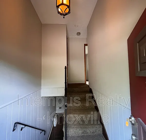 8738 Gleason Dr — Photo 3