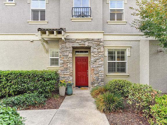 3rd image of 947 Marvin Gardens Way #24