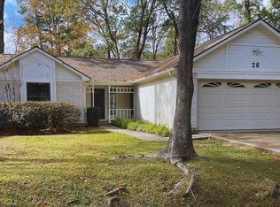 28 E Lance Leaf Rd, Spring, TX 77381