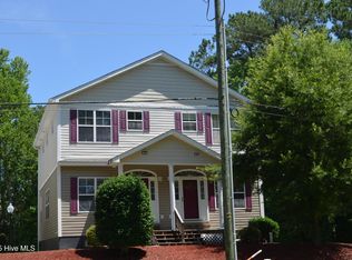 102 Prowler Ln, Havelock, NC 28532