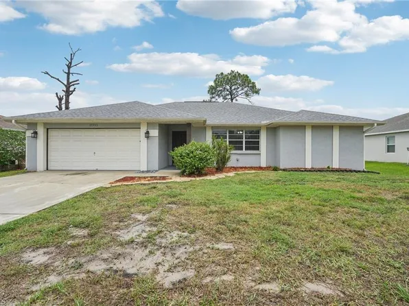 17533 Lee RD, FORT MYERS, FL 33967