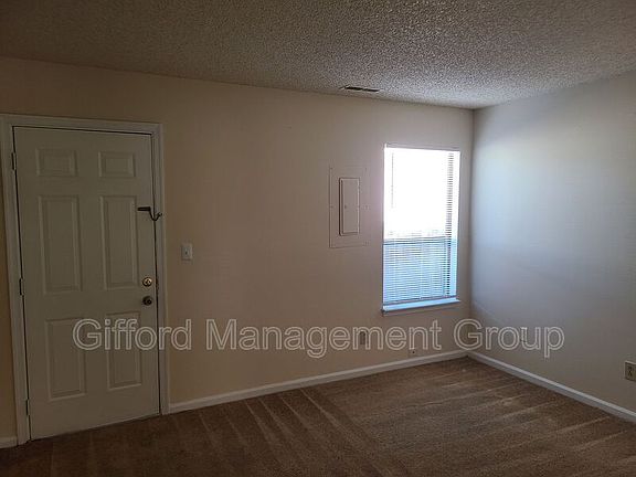 5th image of 8576-102 Chesapeake Blvd