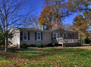 76 Asbury St, Epworth, GA 30541