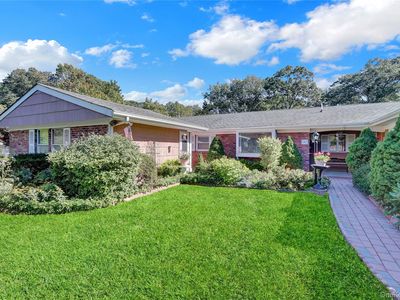 39 Pembrook Drive, Stony Brook, NY, 11790