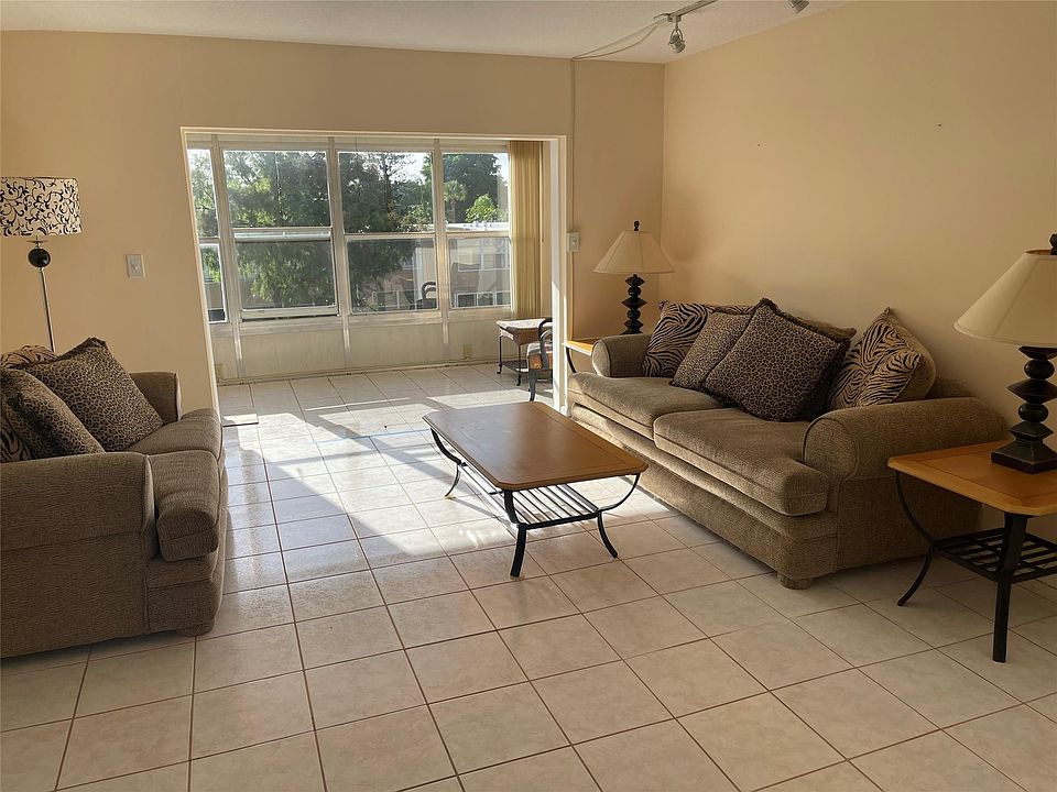 1st image of 1025 Country Club Drive #301