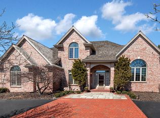 4114 W Stonefield Rd, Mequon, WI 53092