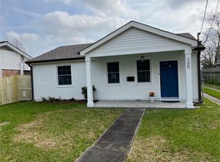 265 Malvern Ln, Harahan, LA 70123
