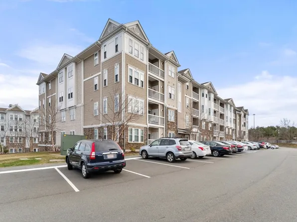 36 Abigail Way Unit 1006, Reading, MA 01867