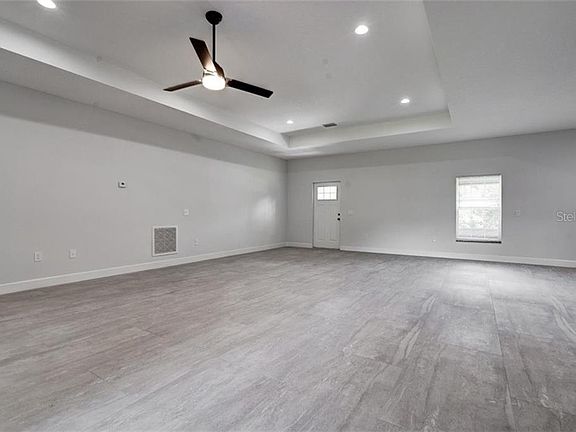 5th image of 4783 Eldron Ave