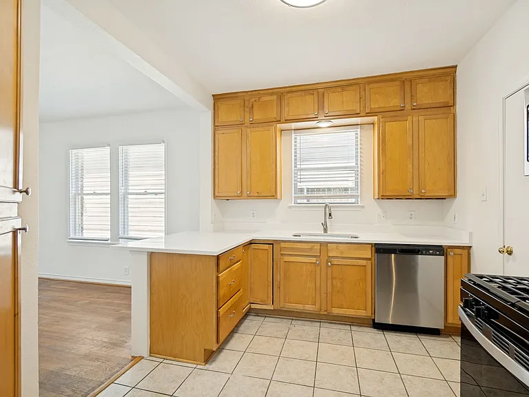6025 Llano Ave — Photo 5