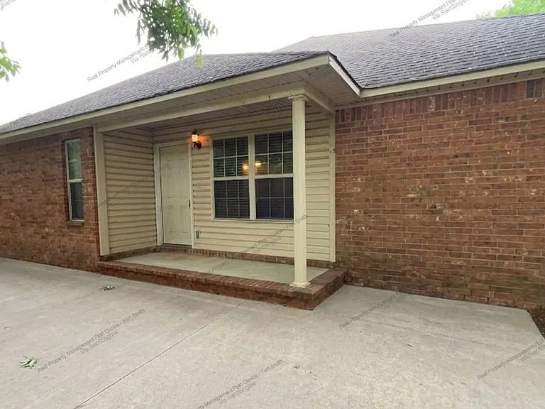 4806 Park Ave — Photo 3