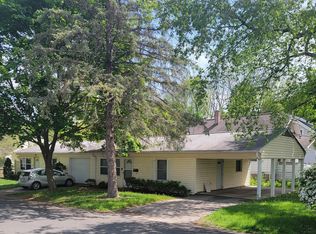 444 Commonwealth Pl, Kalamazoo, MI 49006