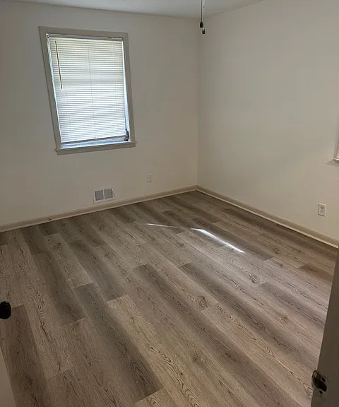 2330 Dorn Rd — Photo 9