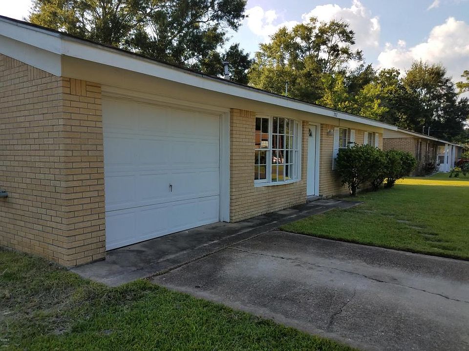 1st image of 202 Eastland Blvd