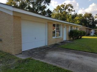 202 Eastland Blvd, Ocean Springs, MS 39564