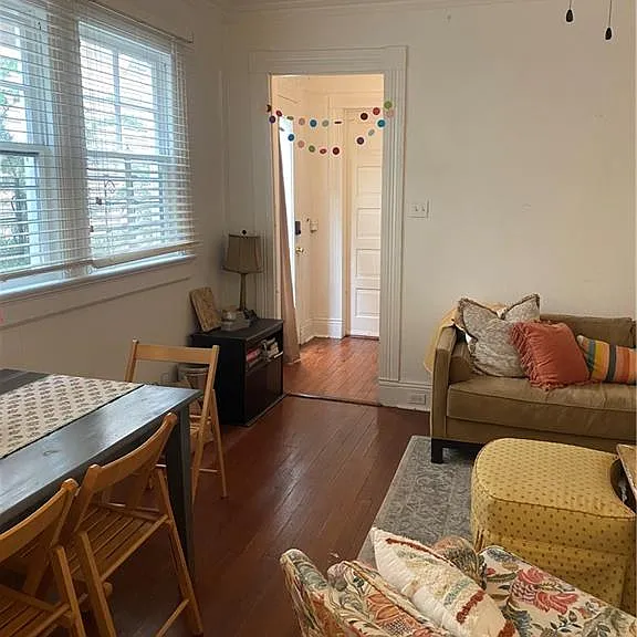 2227B Joseph St — Photo 3