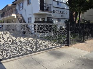 11941 Gale Ave APT A, Hawthorne, CA 90250