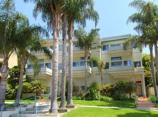 516 Esplanade APT D, Redondo Beach, CA 90277