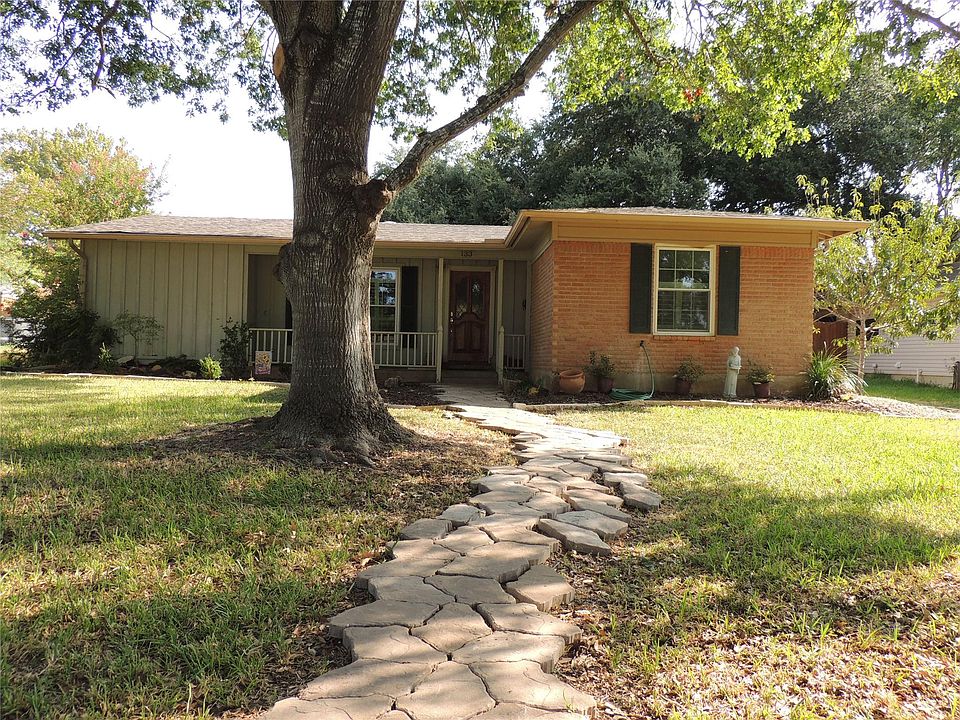 2nd image of 133 Hillcrest Dr