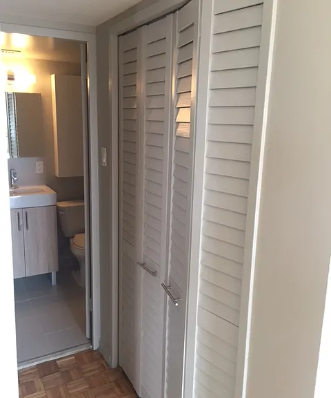 235 Somerset St W — Photo 16