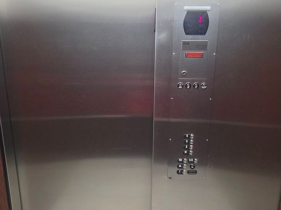 2nd image of 123 Tower Blvd