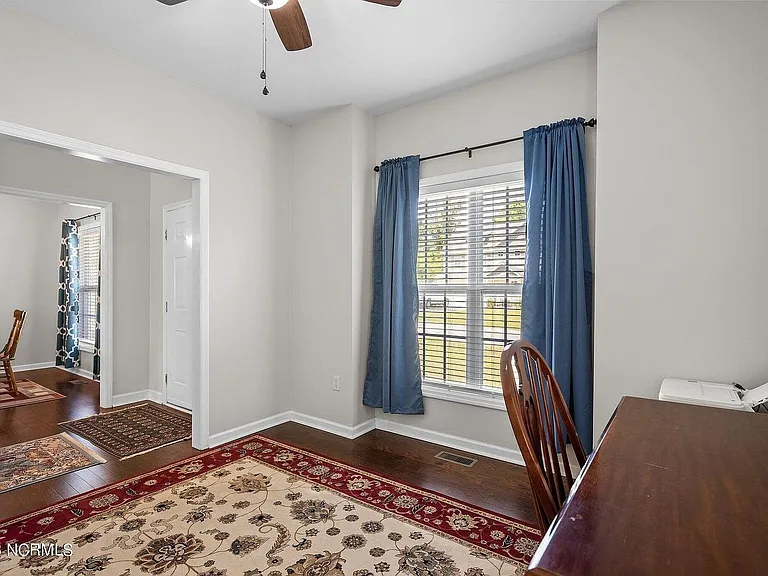 1010 Meridian Dr — Photo 6