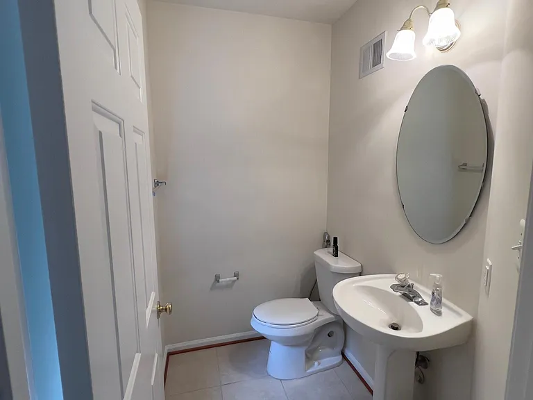 5811 Pearson La — Photo 14