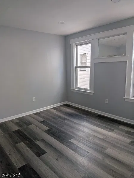 3 bed, 2.0 bath, $2,500 — Photo 4