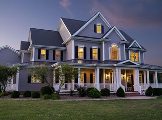 8389 Tolan Rd, Pleasant Plains, IL 62677