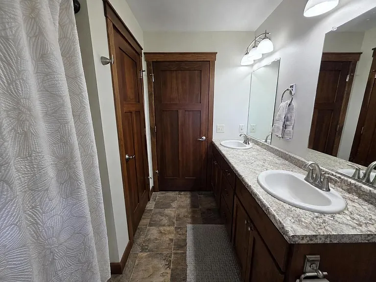 3270 White Oak Ln — Photo 18
