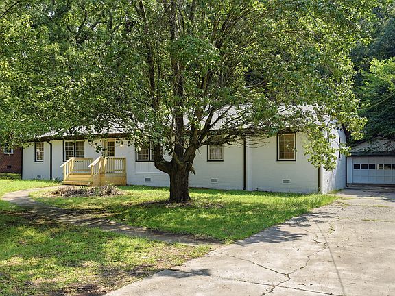 4th image of 508 Crestview Dr