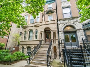 905 W Fletcher St APT 3F, Chicago, IL 60657