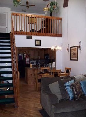 5th image of 4179 Palm Bay Cir APT B
