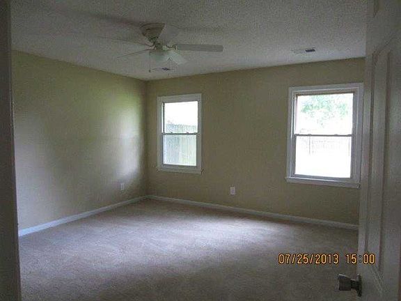 5th image of 5808 Goolagong Dr