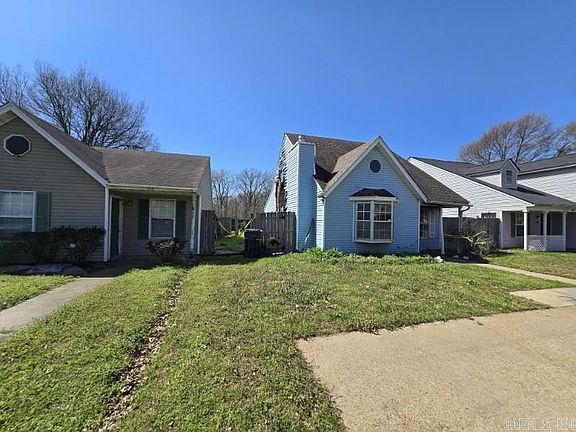 2nd image of 117 Sycamore Dr