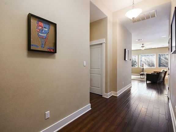 4th image of 11812 Bowery Pl