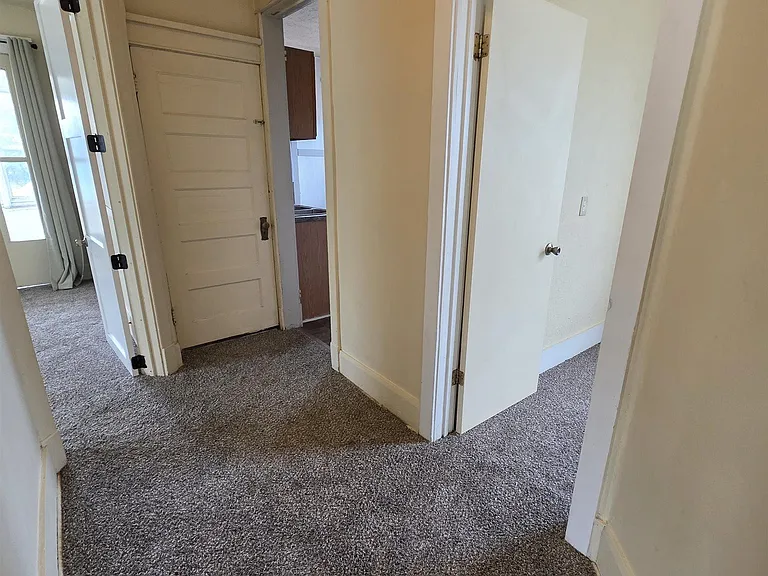 528 S 26th Ave #B — Photo 10
