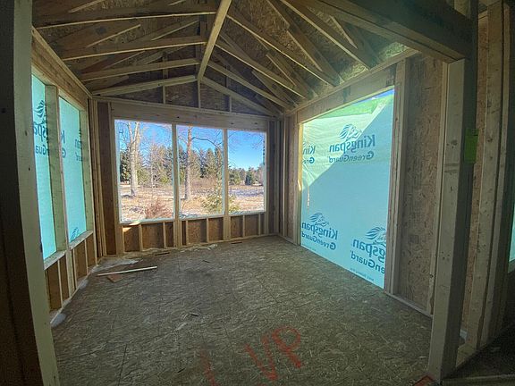 4th image of 14181 Phoenix Pl