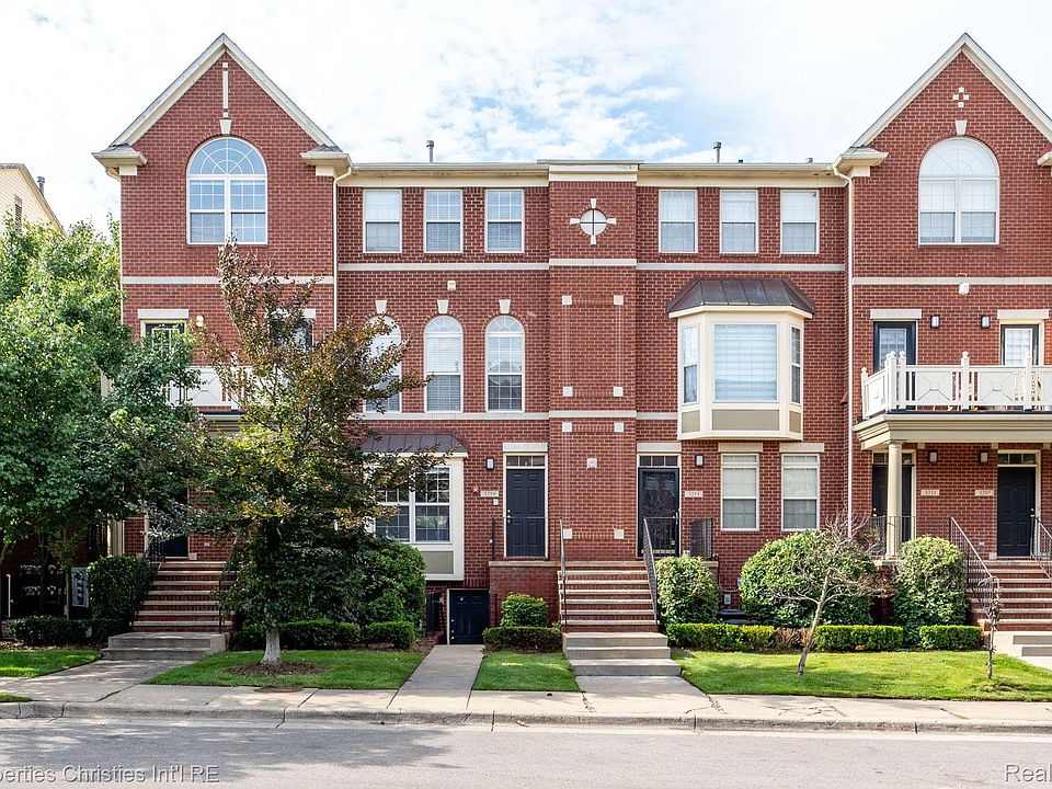 1st image of 3219 Camden Dr