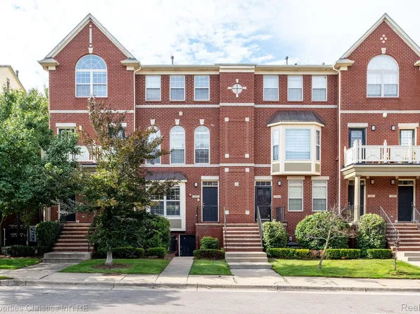 3219 Camden Dr, Troy, MI 48084