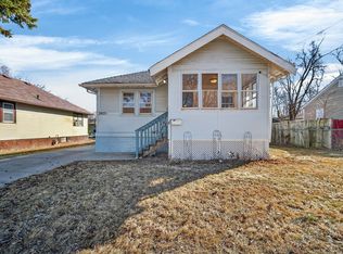 2021 22nd St, Des Moines, IA 50310