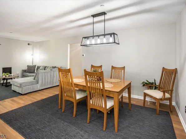 32 Brookside Ln #32, Mount Arlington Boro, NJ 07856