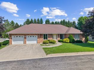 104 5th Ave NW, Spring Grove, MN 55974
