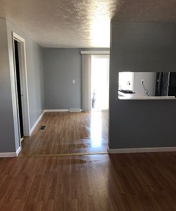 4th image of 509 Sunnyside Ct