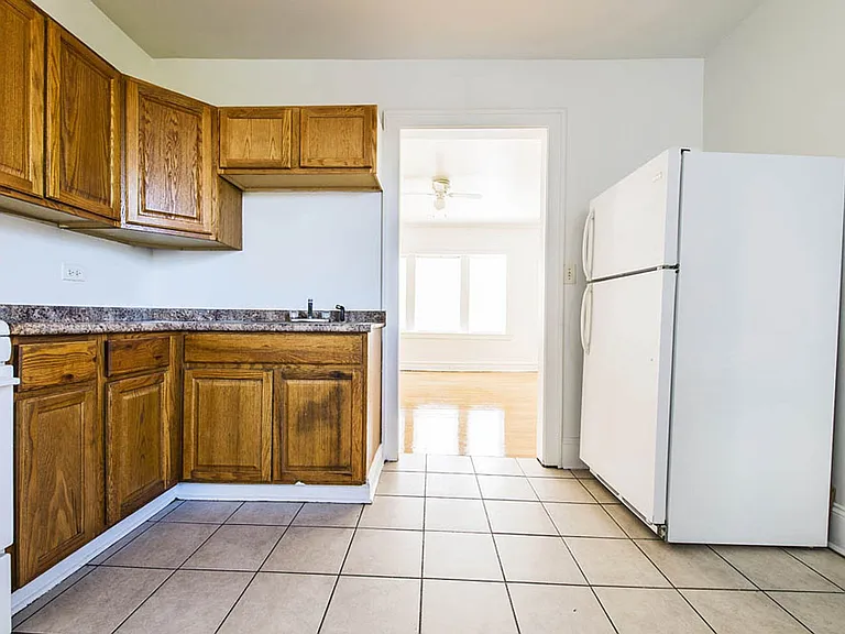 6356-58 S Francisco Ave #2908-10 — Photo 14