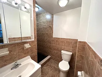 Rented by Best Apartments North Inc