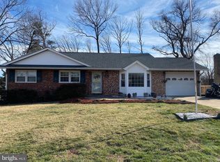 6811 Crossman St, Annandale, VA 22003